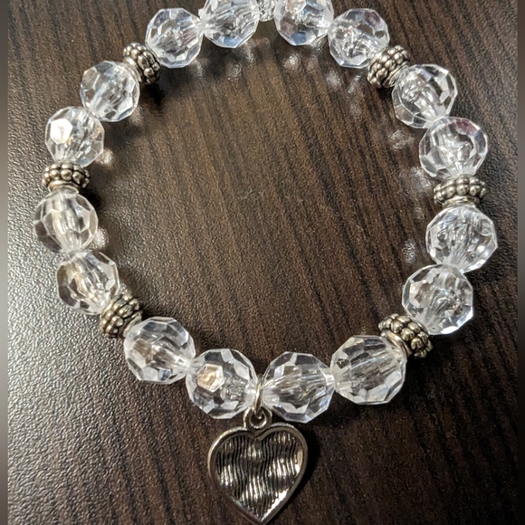 Heart Charmed stretch bracelet - Picture 4 of 5